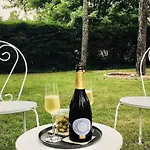 Domaine De La Ronce 度假居 *
